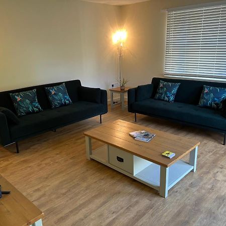 Cosy Hillside Annex Apartment Stanwick  ภายนอก รูปภาพ